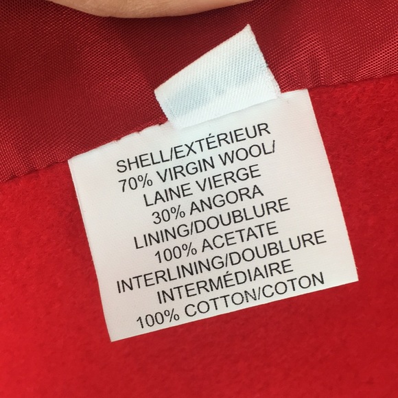 Beautiful red coat - Picture 4 of 6